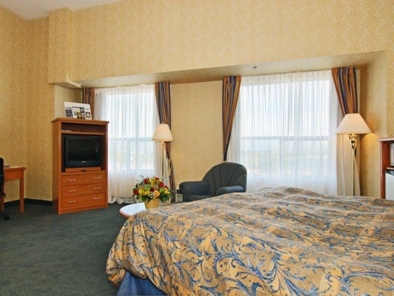 Best Western Plus Uptown Hotel Vancouver Bagian luar foto