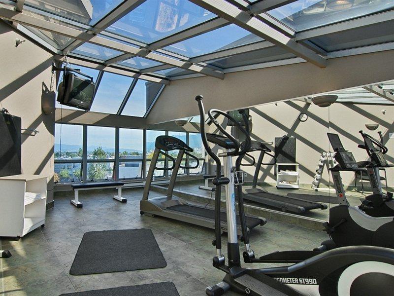 Best Western Plus Uptown Hotel Vancouver Bagian luar foto
