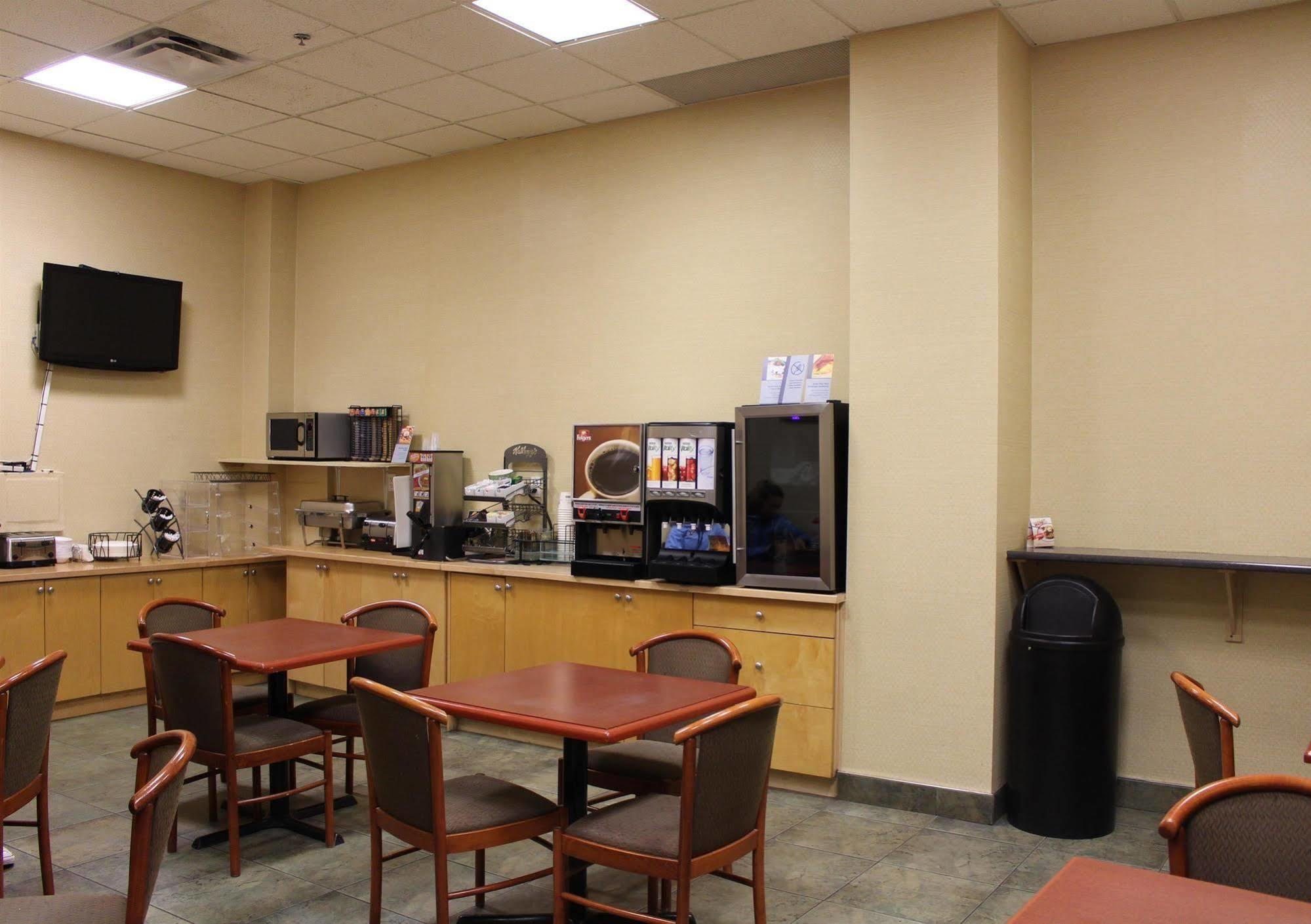 Best Western Plus Uptown Hotel Vancouver Bagian luar foto