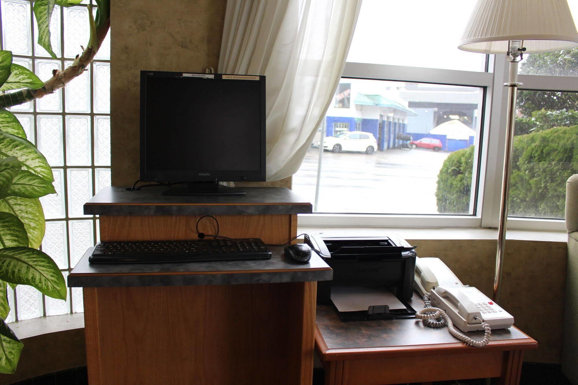 Best Western Plus Uptown Hotel Vancouver Bagian luar foto