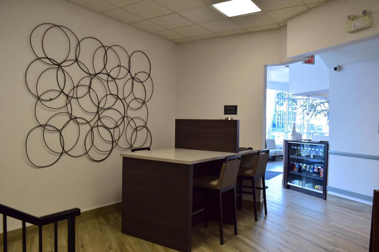 Best Western Plus Uptown Hotel Vancouver Bagian luar foto